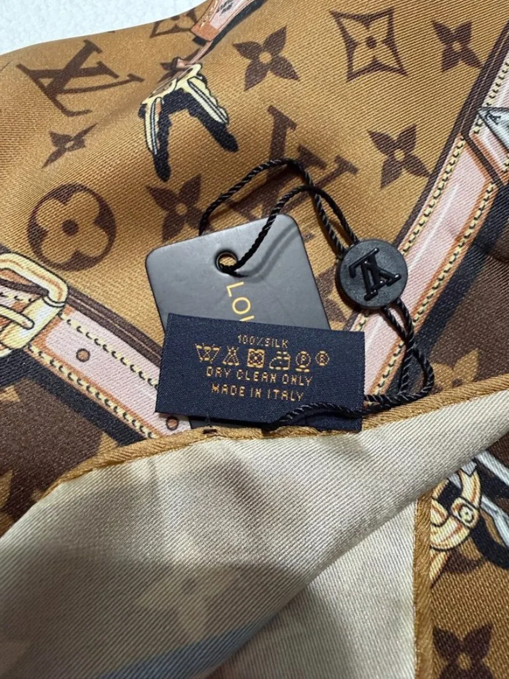 UBr elegant brown